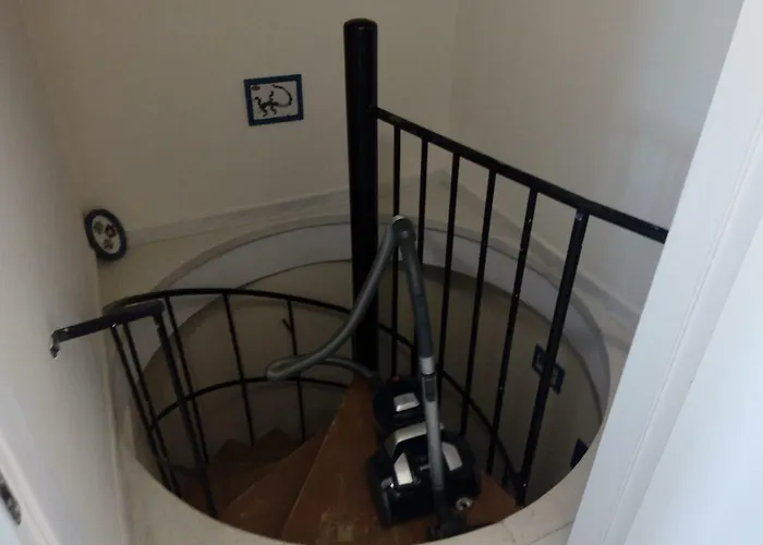 Lighthouse Apartment *