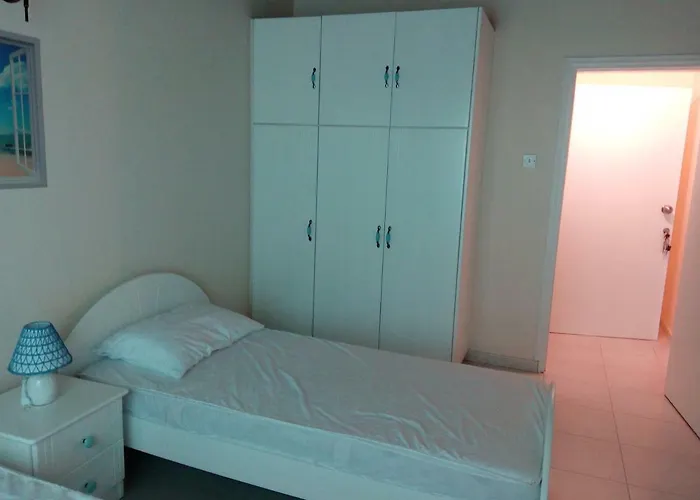 Apartment Lighthouse *